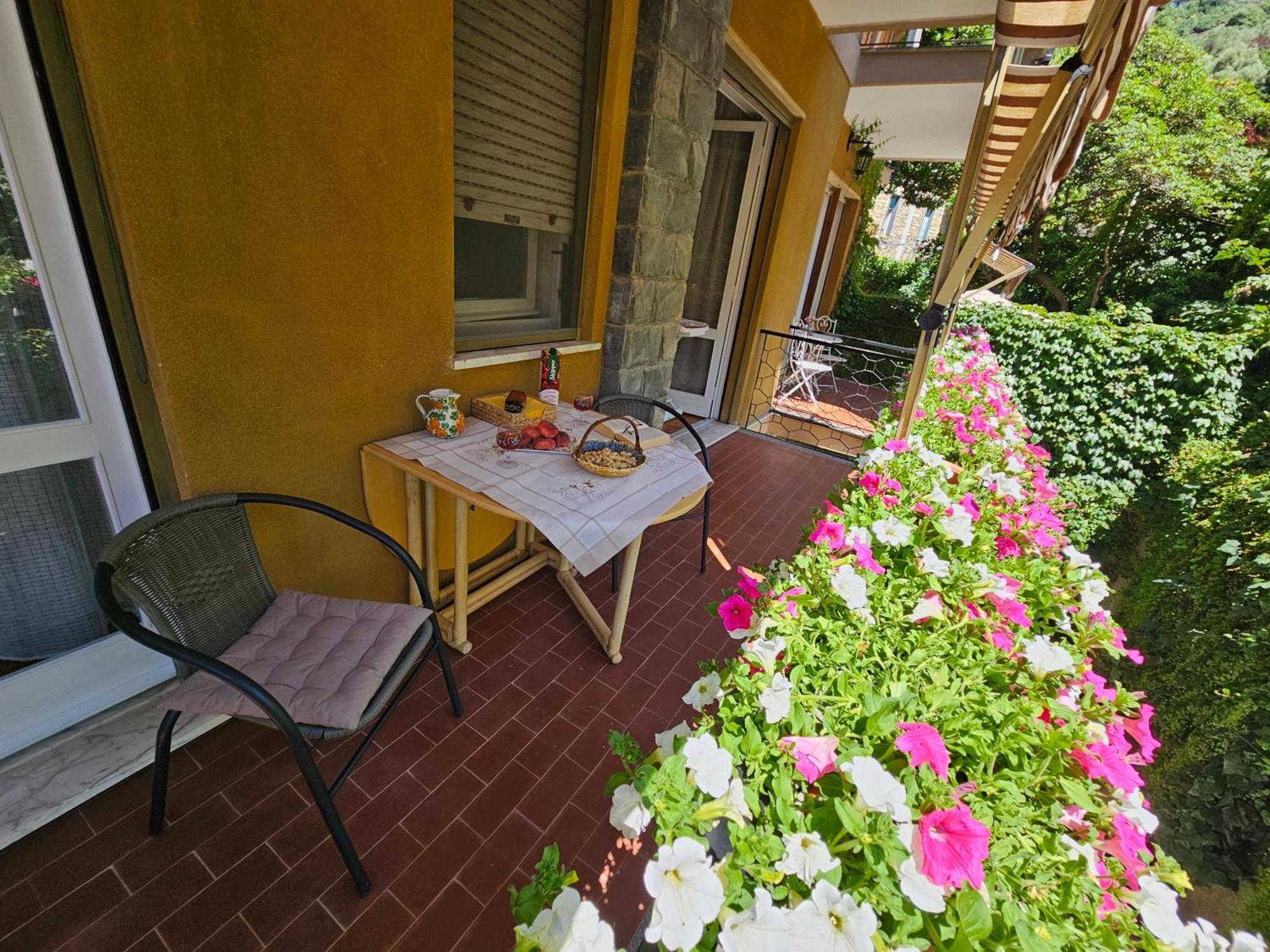 Casa Con Giardino Vicino Al Mare Apartment Rapallo Luaran gambar